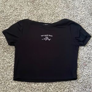 FOREVER 21 black crop top.